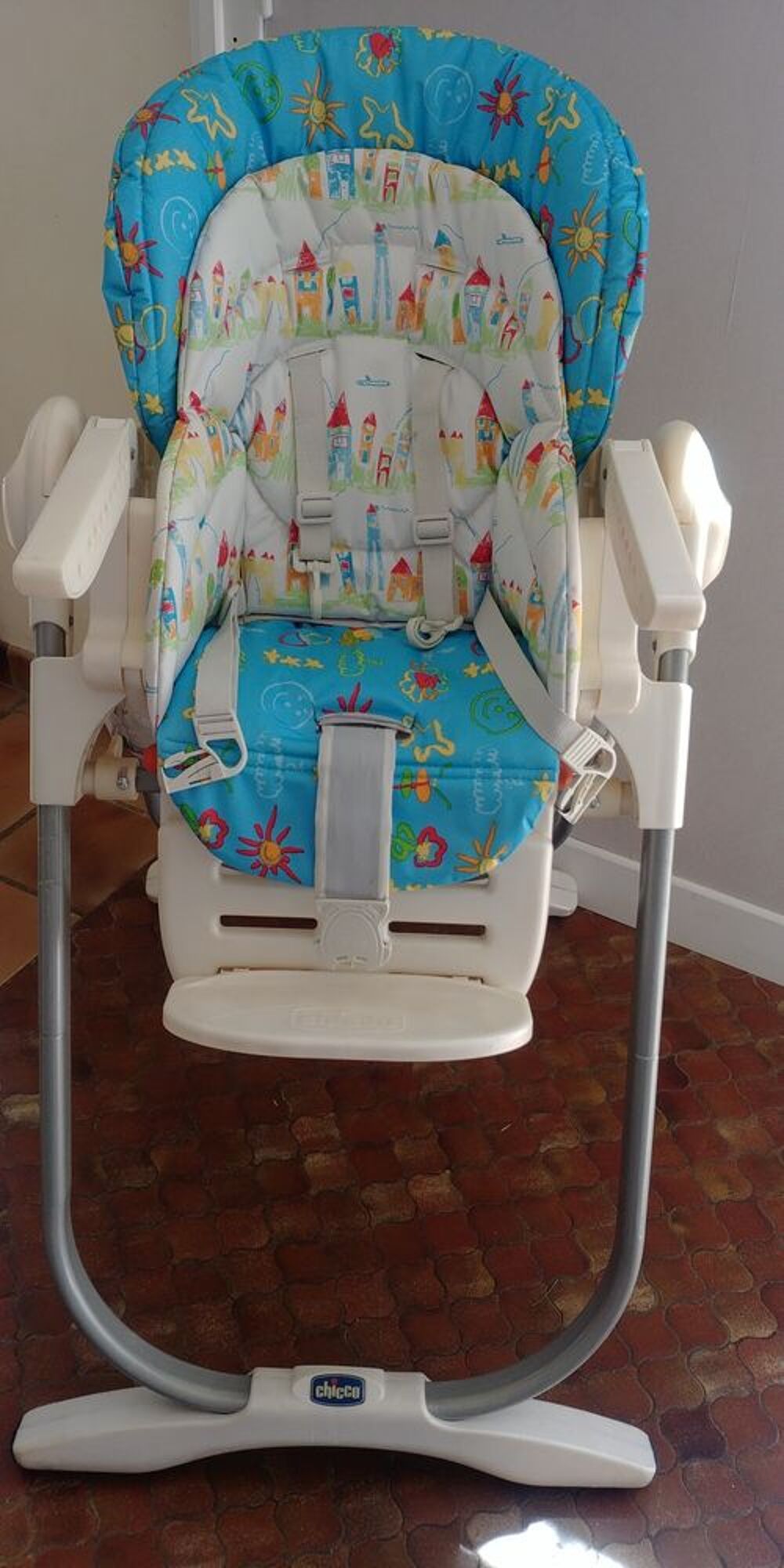 Chaise b&eacute;b&eacute; Puriculture