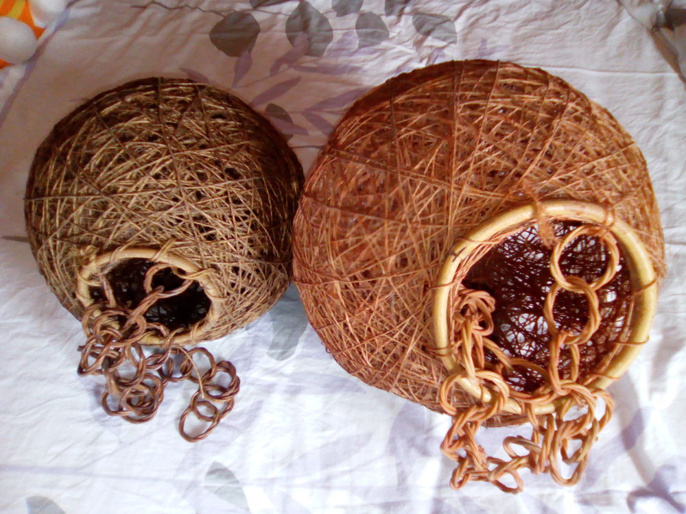 Suspension boules en OSIER TRESSE Décoration