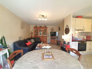 Vente Appartement Bel appartement 3 pièces - au calme et au proche du centre Bons-en-chablais