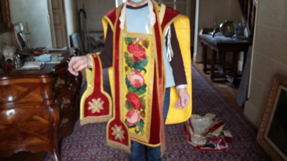 chasuble Vêtements