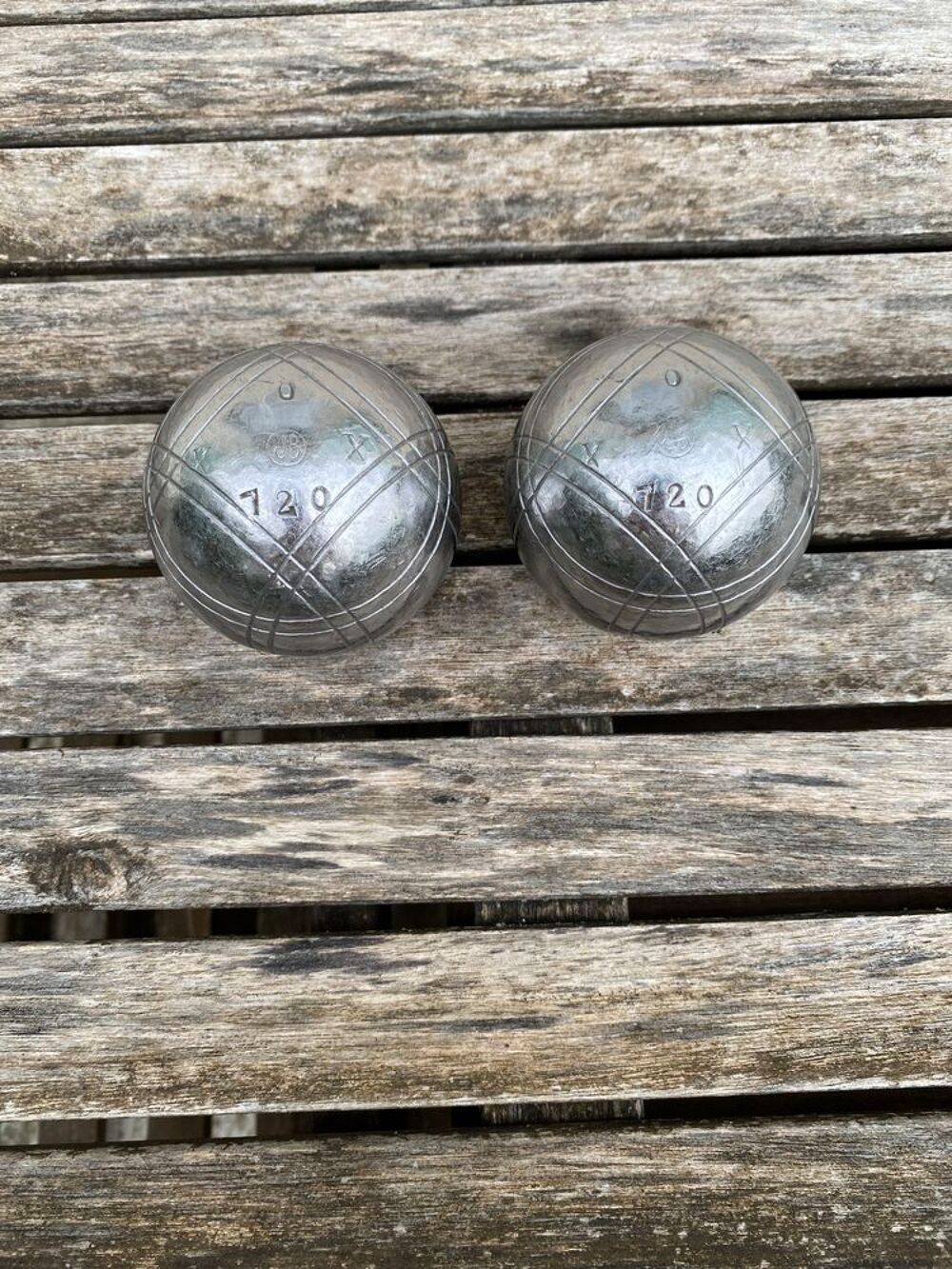 Boules de p&eacute;tanque JB anciennes 720 g -" striage crois&eacute; rare"- collection / joueur Sports