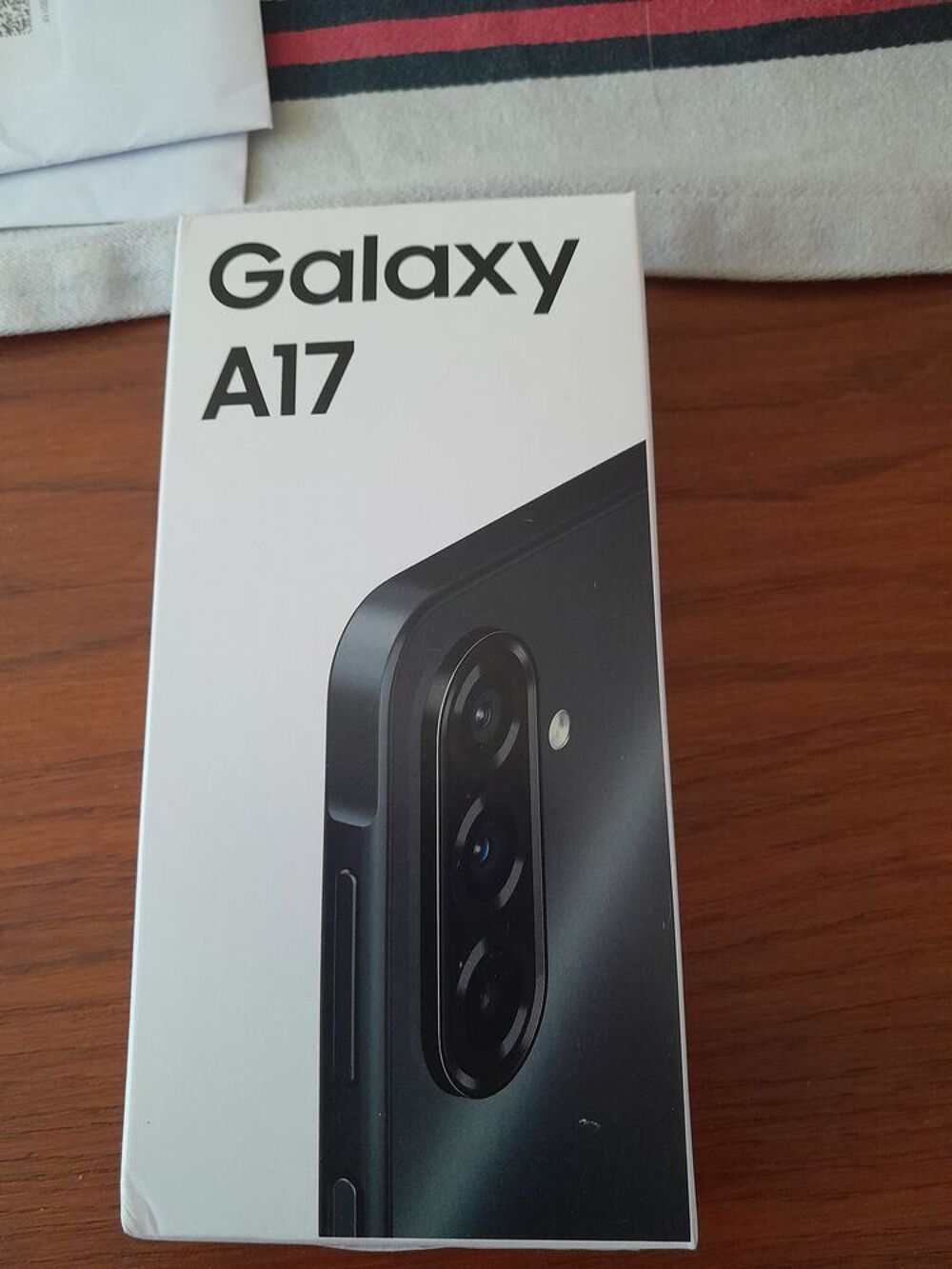 samsung a17 Téléphones et tablettes