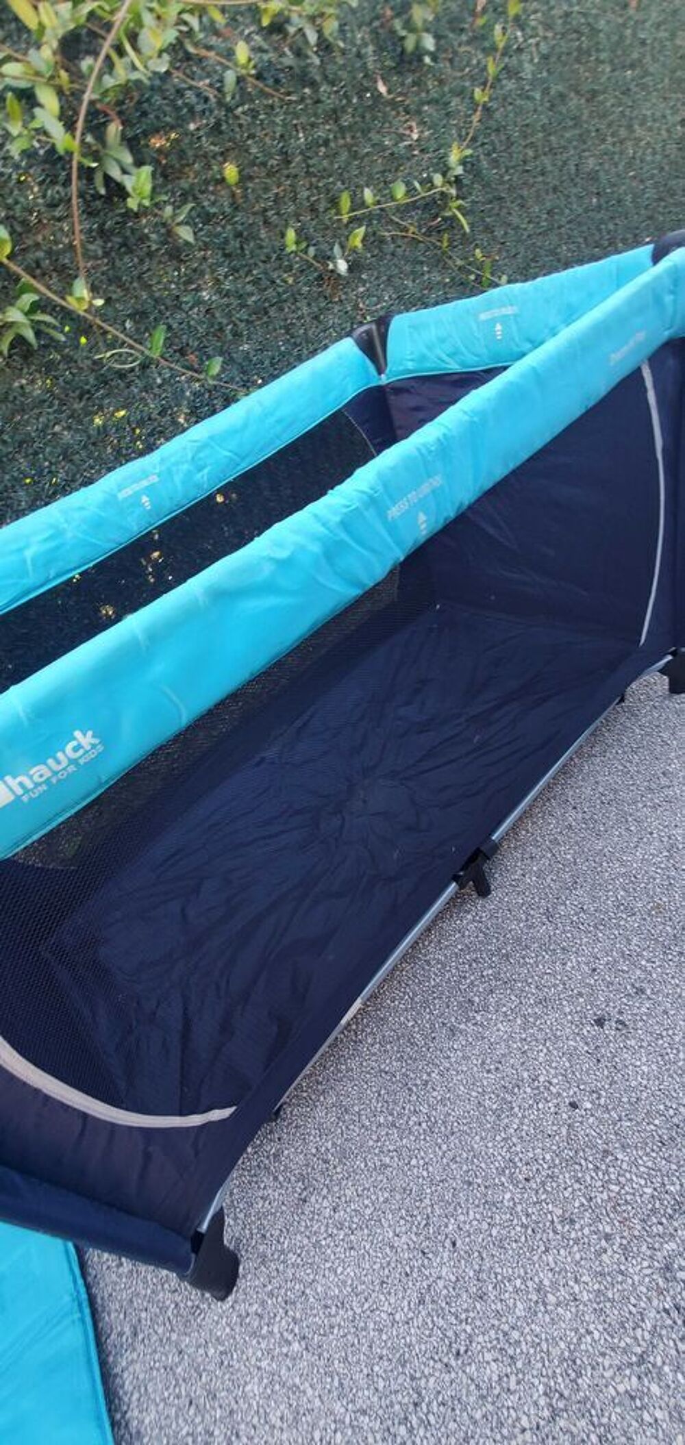 LIT PARAPLUIE Mobilier enfants
