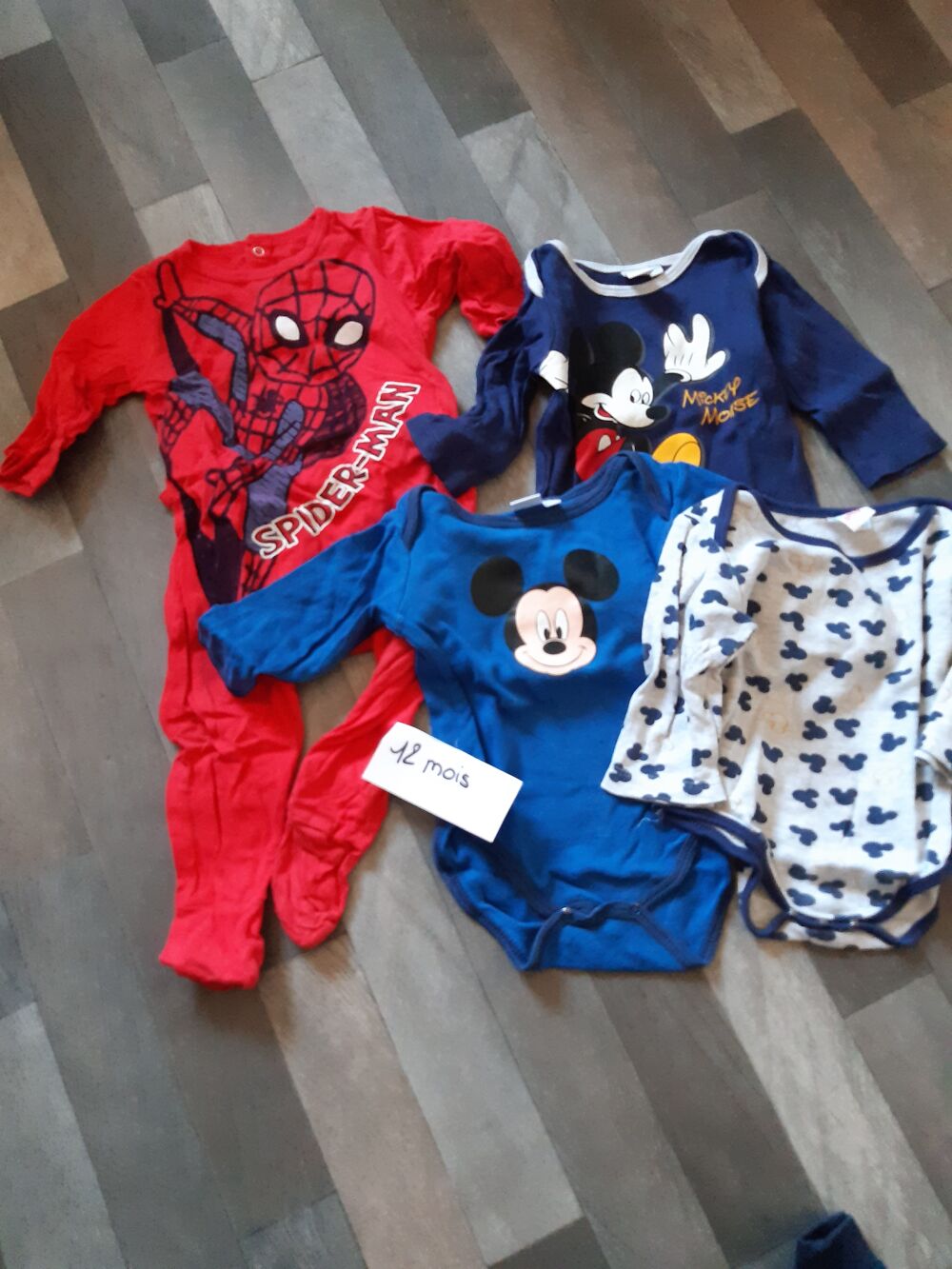 Linge enfant Puériculture