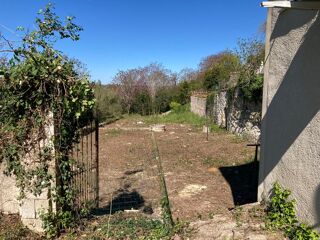  Terrain à vendre 740 m²