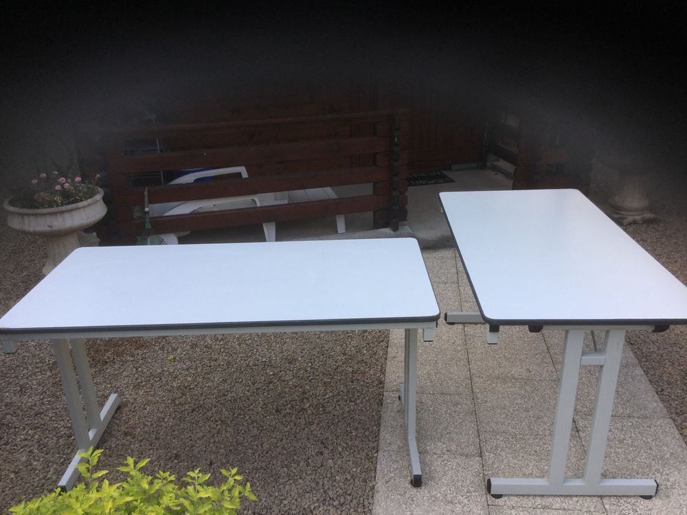 Tables de bureaux ou r&eacute;union Bricolage