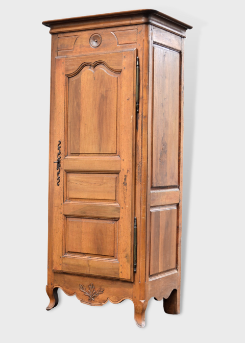 Bonnetire style Louis XV en Chne massif - Dbut XIX 650 Pantin (93)