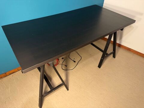 Bureau de travail rectangulaire avec tréteaux Laval (53)