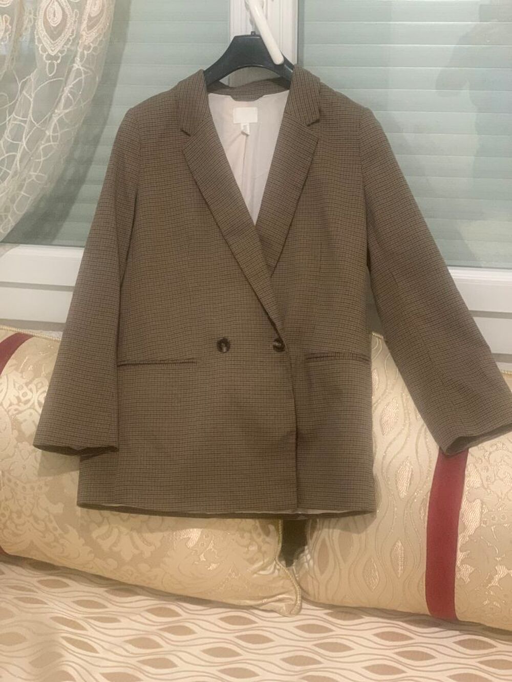 Blazer H&amp;M &agrave; carreaux Marron Occasion taille Taille S Tr&egrave;s bon &eacute;tat g&eacute;n&eacute;ral Vêtements