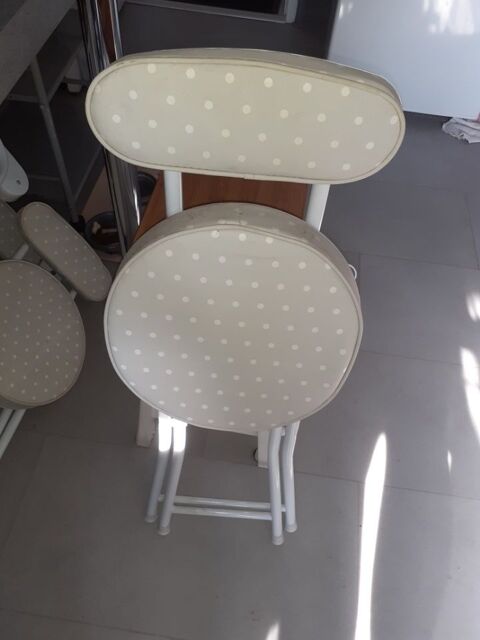 Chaises pliantes 4 TBE  60 Dieppe (76)