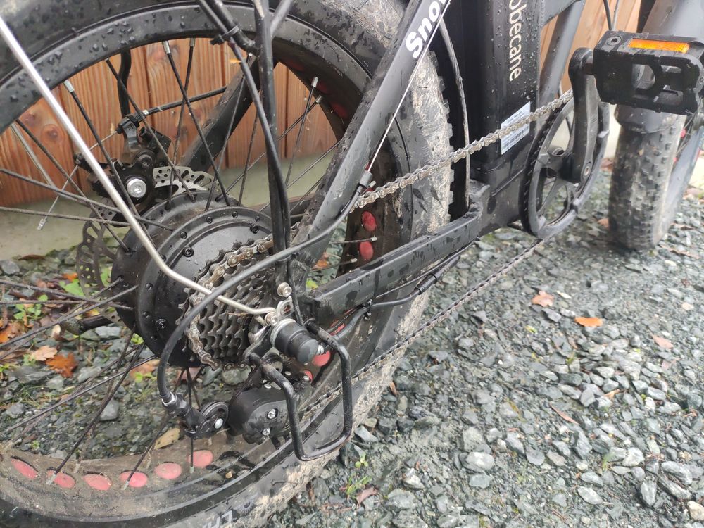 Velobecane &eacute;lectrique pliant V�los