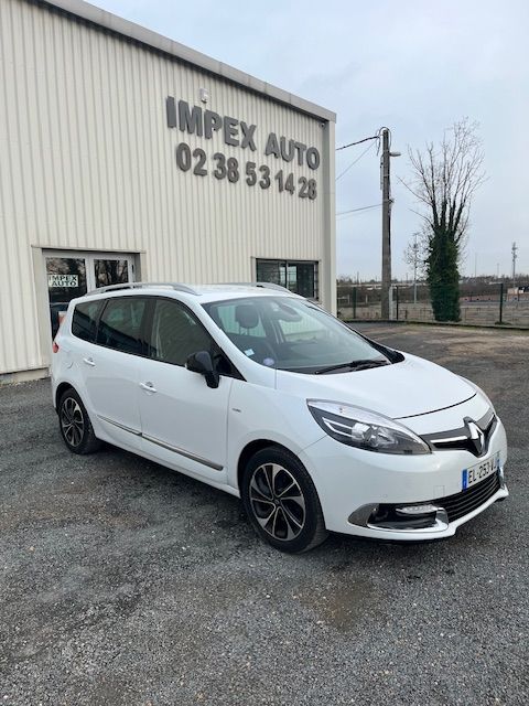 Renault grand scenic iii (2) 1.2 TCE 130 ENERGY BOSE EDITION 7PL