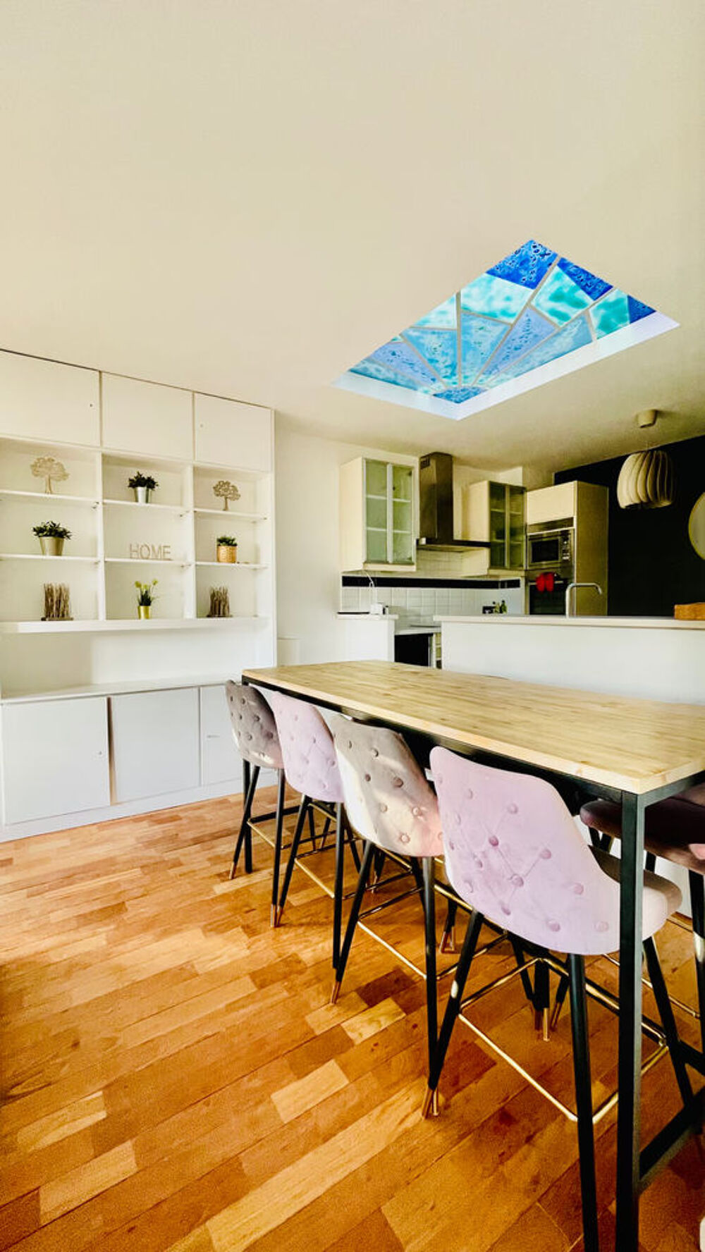 Location Appartement 170 m² meublés, 4 chambres, balnéo ? Reims hypercentre Reims