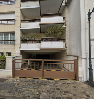  Parking / Garage � louer 10 m� Asni�res-sur-seine