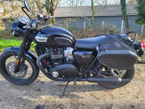 Moto TRIUMPH 2017 occasion Qu&eacute;ven 56530