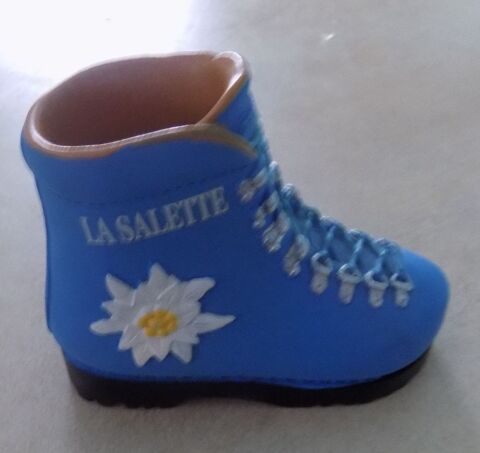 Pot � crayons 2 La Motte-d'Aveillans (38)