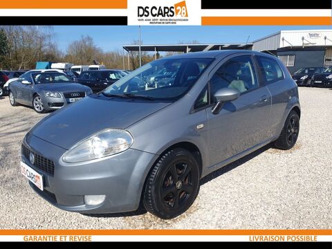 Fiat Grande Punto 1.4 16V 95 Starjet Dynamic 2007 occasion Barjouville 28630