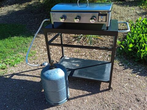 Plancha gaz 3 br�leurs avec chariot 0 Crotelles (37)