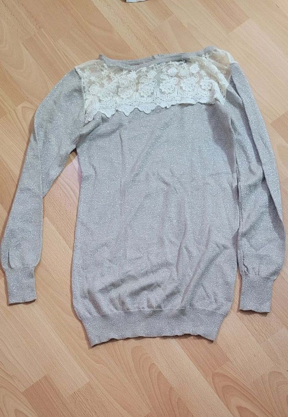LOT DE VETEMENT FEMME 38/40 Vêtements