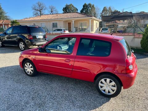 Renault clio ii Campus- 72000km- id&eacute;ale jeune per
