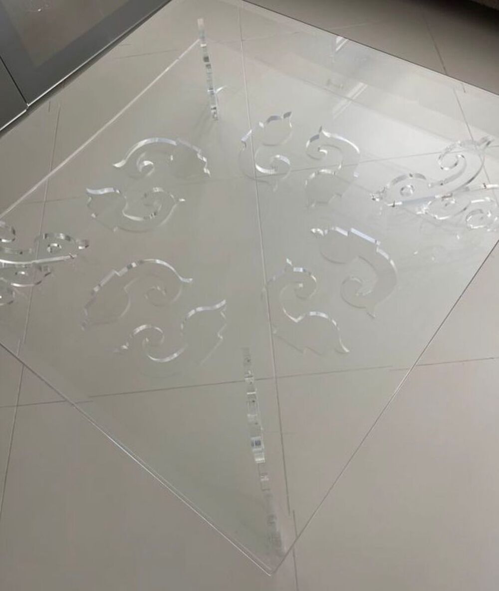 Table Basse en Verre et Plexi Story Meubles