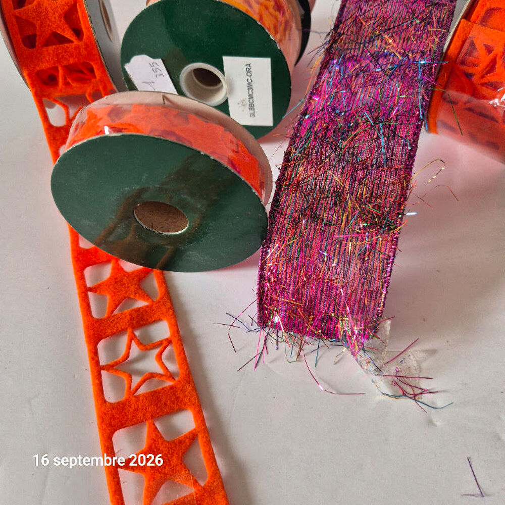 Lot de 6 bobines de ruban neuves de couleurs oranges et viol Bricolage