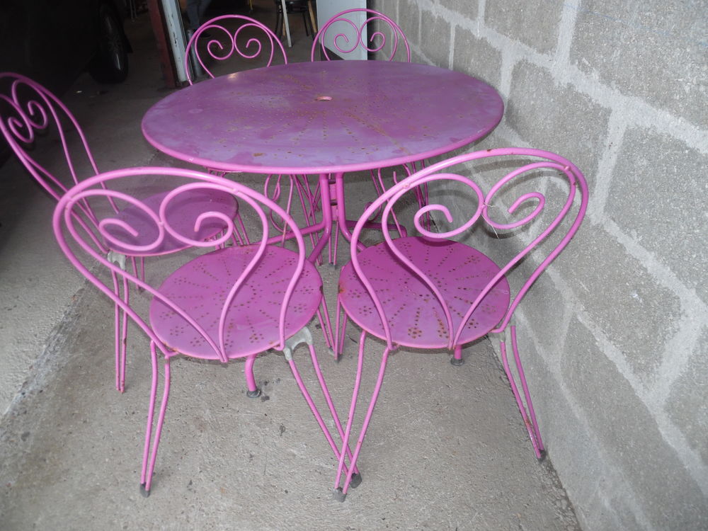 SALON DE JARDIN FER FORGE Jardin