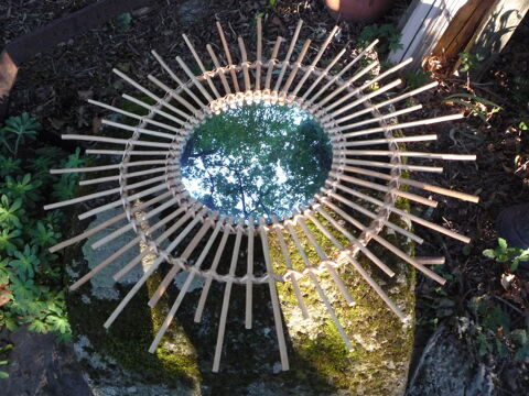 Miroir soleil rotin
diamtre  76cm 35 Castres (81)