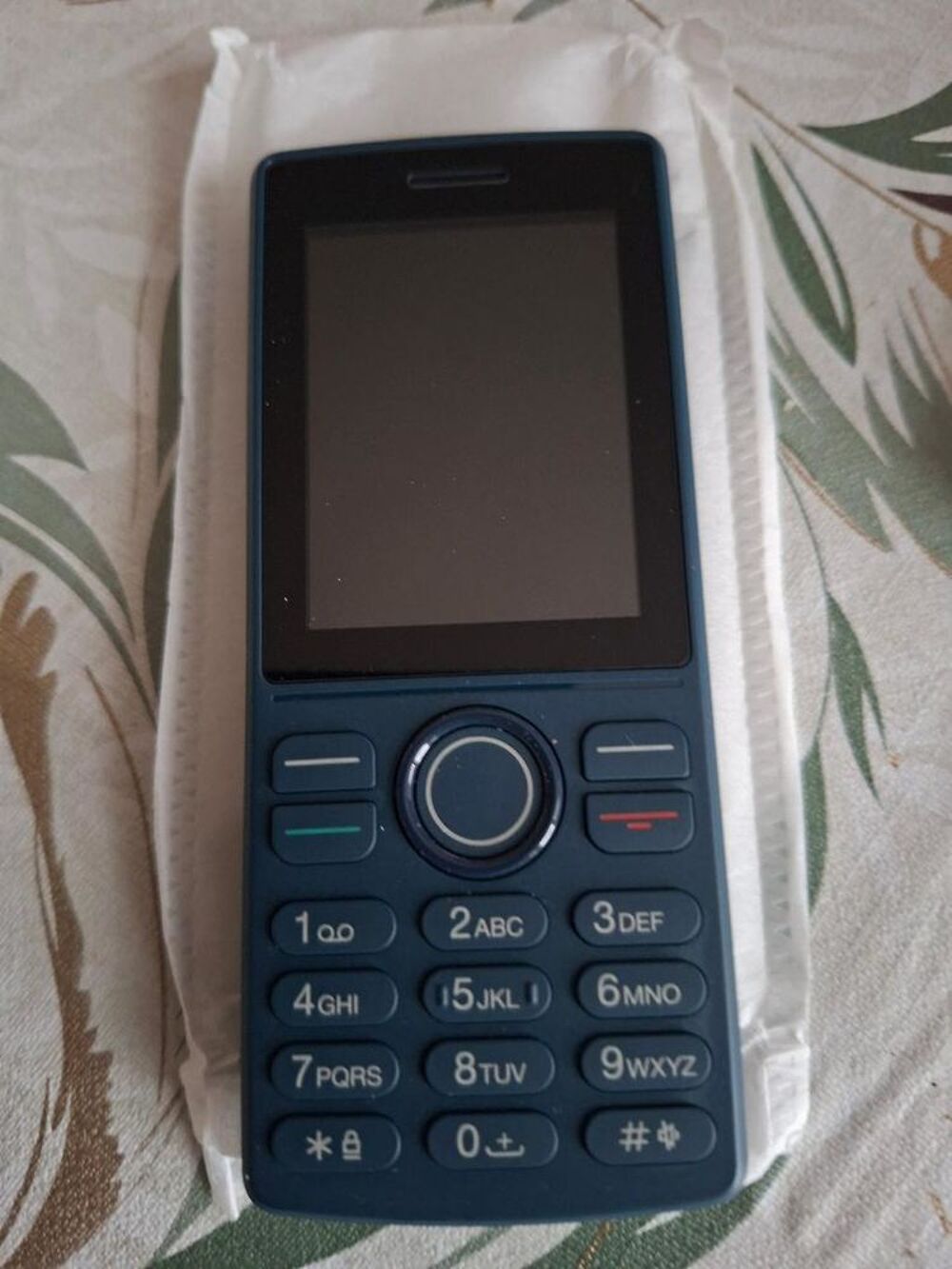 T&eacute;l&eacute;phone marque ALTICE F5 4G Téléphones et tablettes