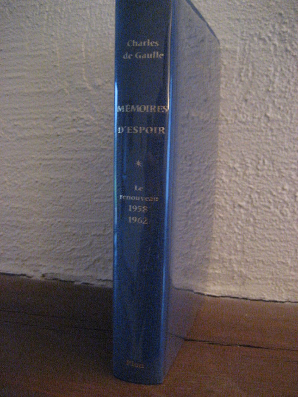 3 livres de H. TROYAT, V. HUGO et C. DE GAULLE Livres et BD