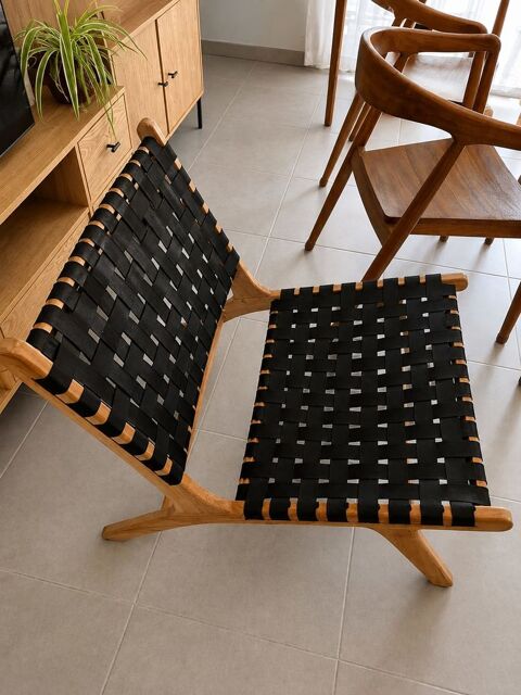 Fauteuil Scandinave en teck à lanières
39 Gometz-la-Ville (91)
