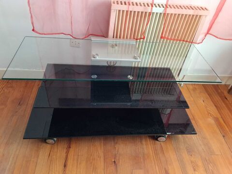 Table de tele Moissac (82)