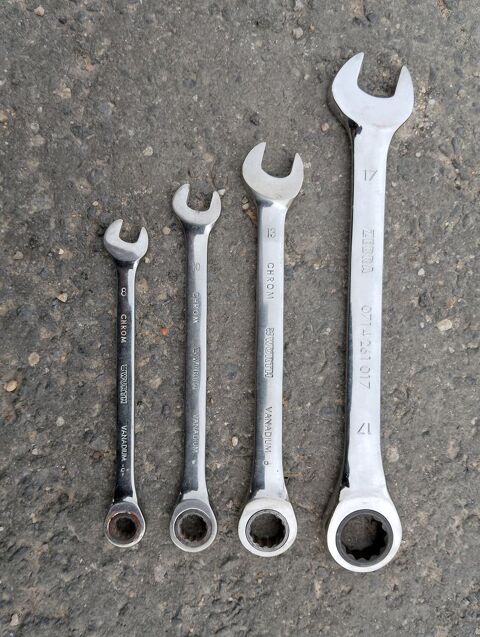 WURTH Cl� mixte � cliquet  72 dents 8/10/13/17 70 Saint-Jean-de-Fos (34)