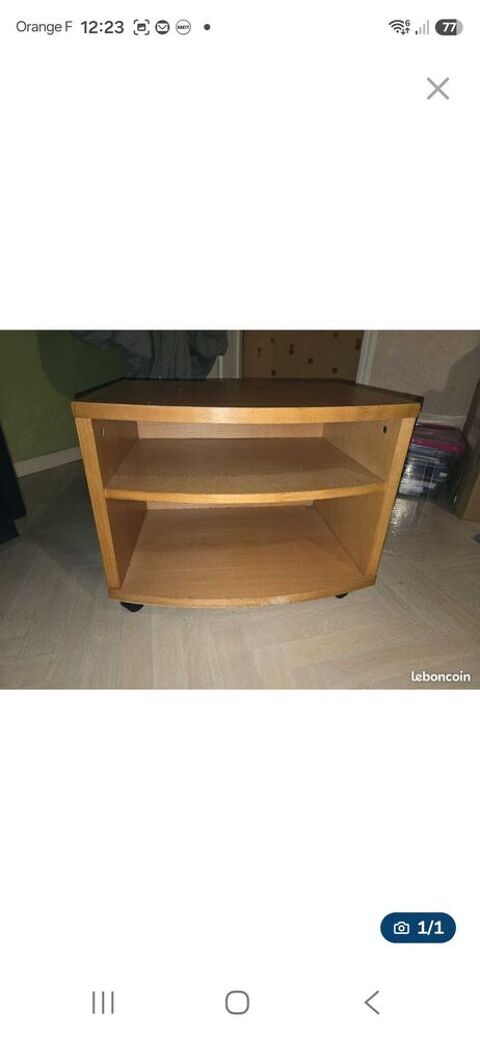 chevet ou support tv Montchanin (71)
