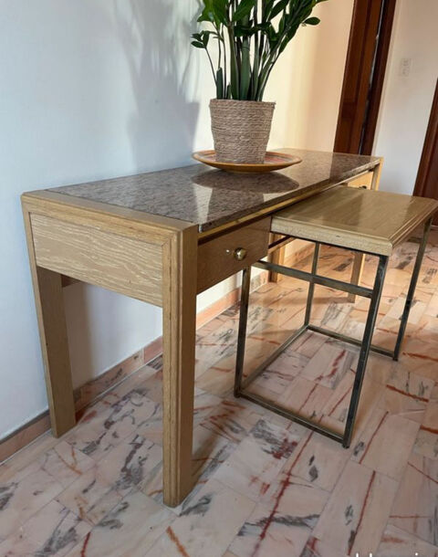 Console en bois et granit  40 Cagnes-sur-Mer (06)