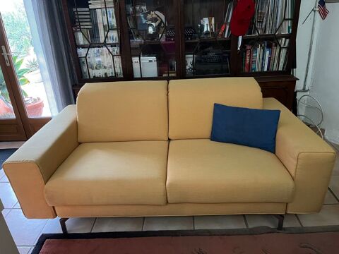 meuble canapé jaune 250 Néoules (83)