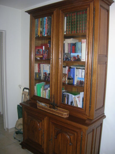 BIBLIOTHEQUE Hy�res (83)