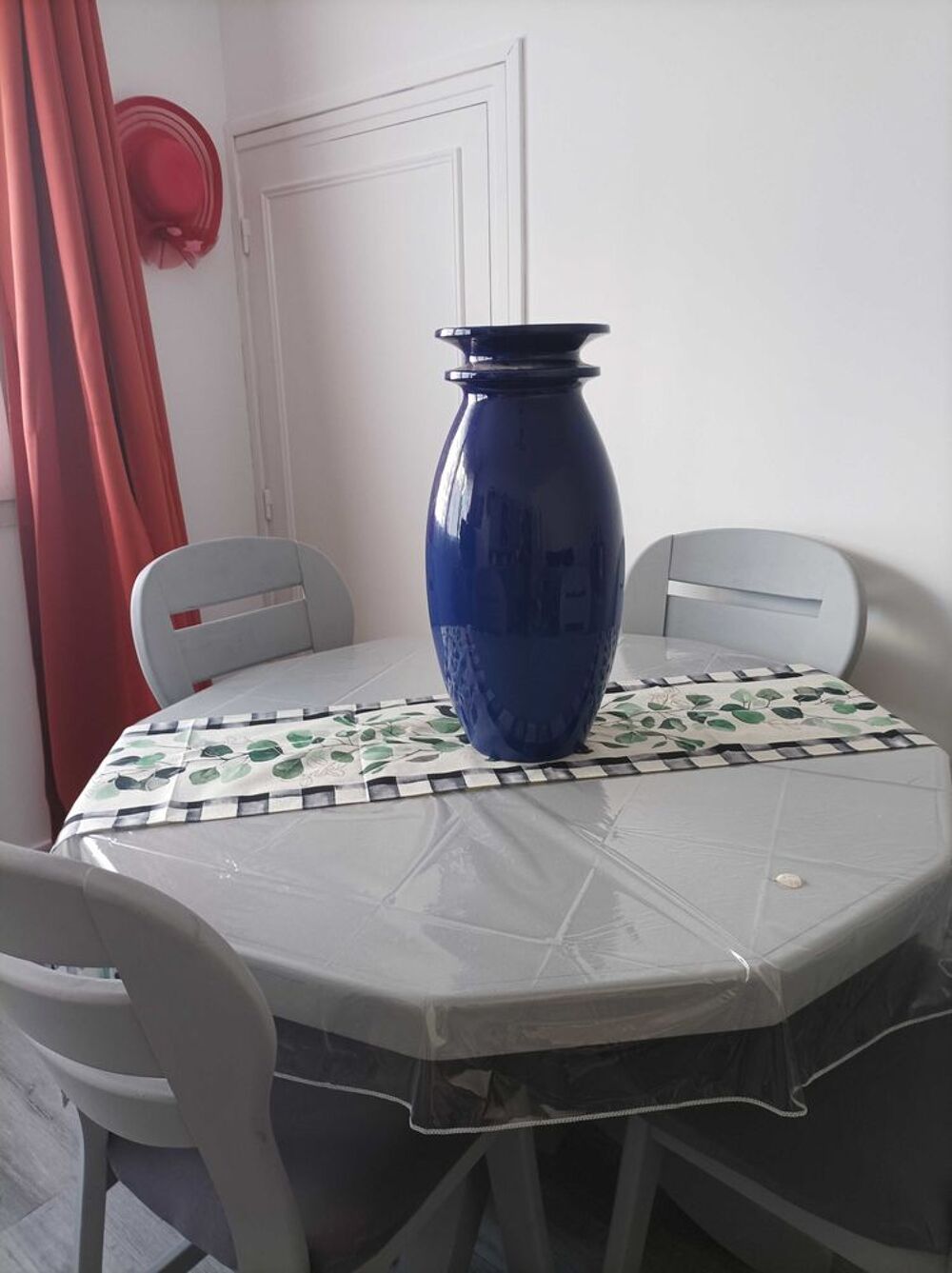 Grand vase 53cm , bleu fonc&eacute;, tr&egrave;s bon &eacute;tat Décoration