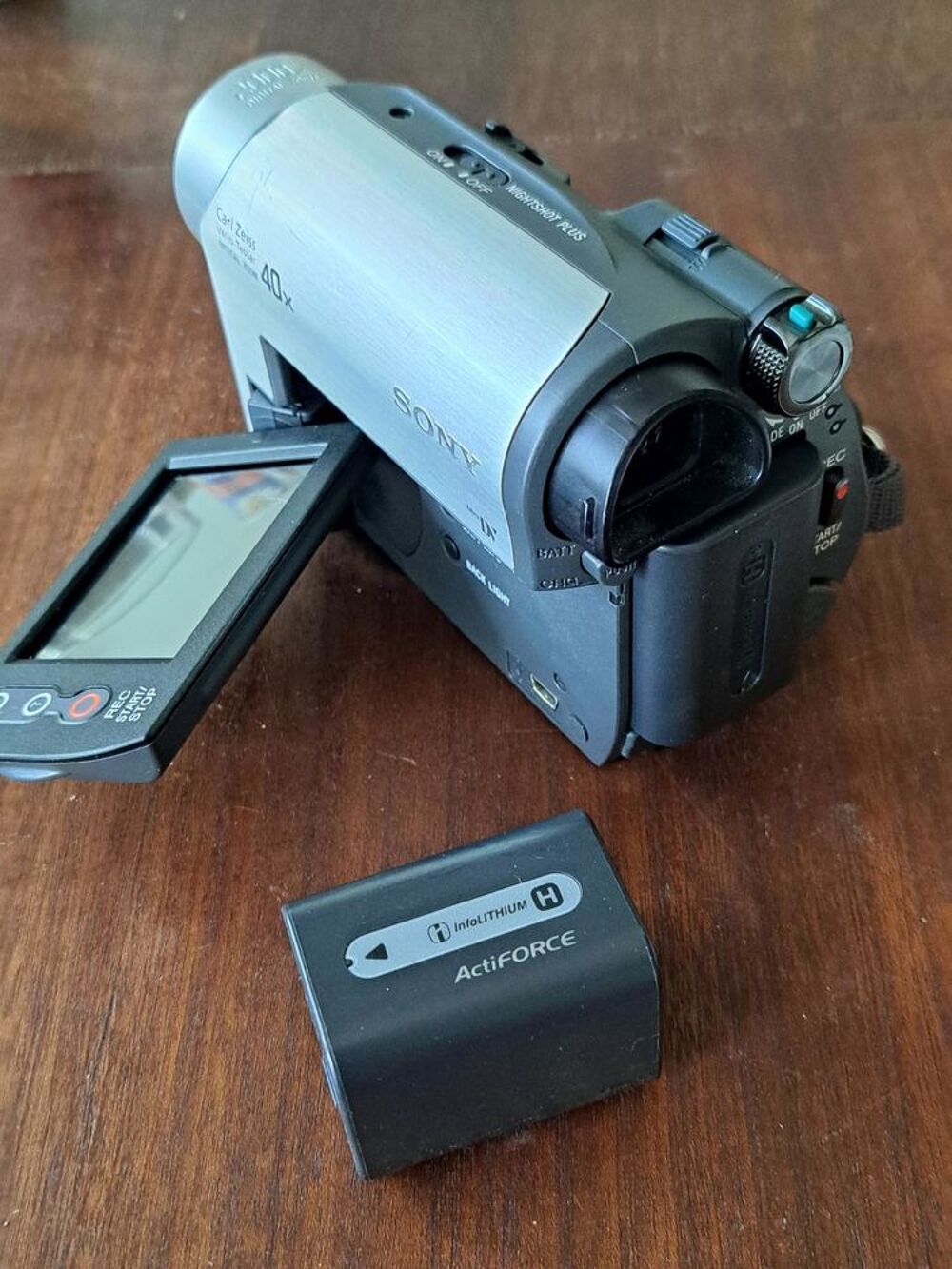 Camescope SONY 
Photos/Video/TV