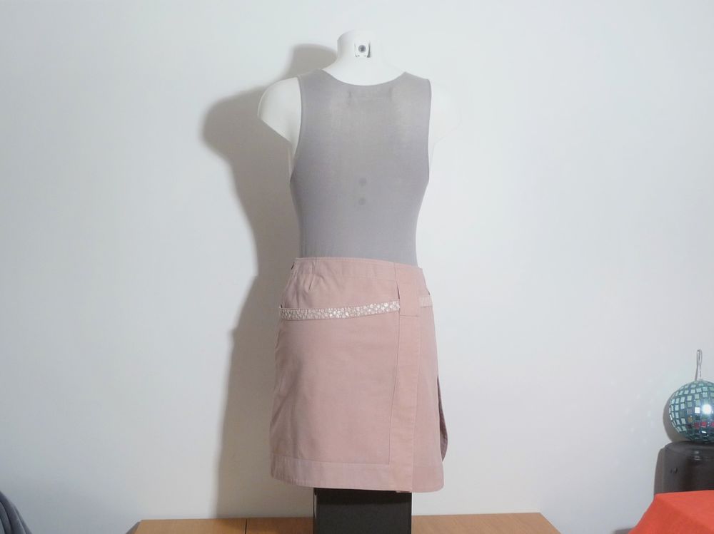 Jupe Courte en 100% Coton Rose avec ses 3 Fentes- Ralph Kemp Vêtements