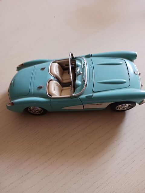 Voiture miniature de collection 15 Nimes (30)