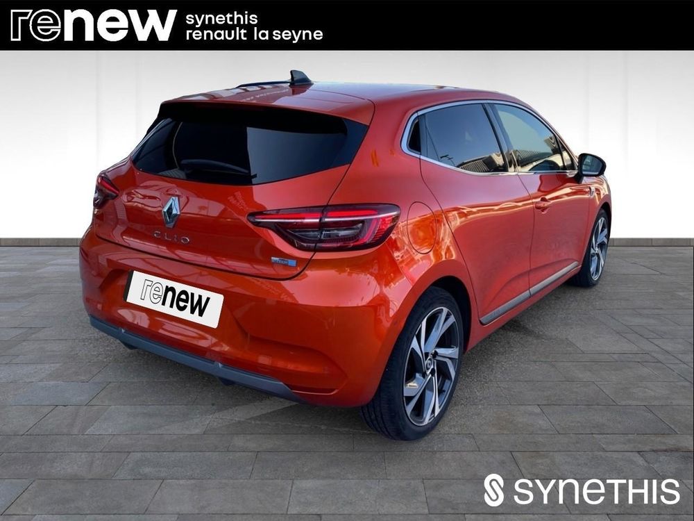 Clio V Clio E-Tech 140 - 21N R.S. Line 2022 occasion 83500 La Seyne-sur-Mer