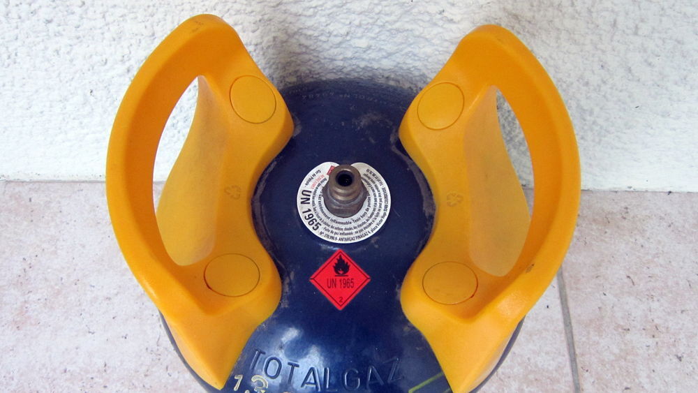BOUTEILLE MALICE VIDE au PRIX DE 10 EUROS LIVRAISON GRATUITE Bricolage