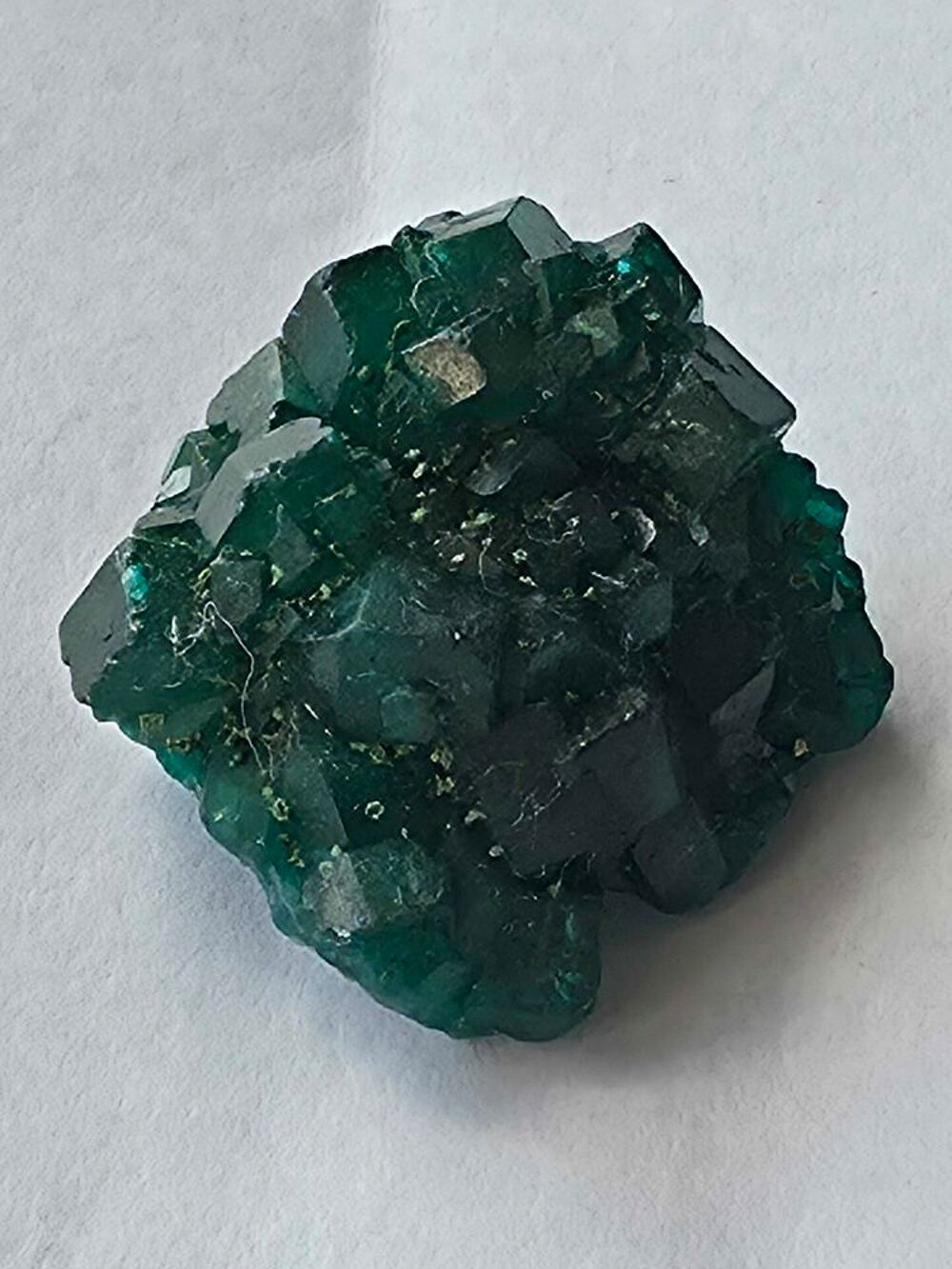 Sp&eacute;cimen Dioptase du Congo-Cristaux vert &eacute;meraude 7g 