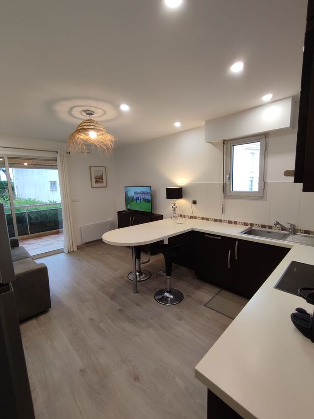   Beau T3 à sanary en face la plage parking privé Provence-Alpes-Côte d'Azur, Sanary-sur-Mer (83110)