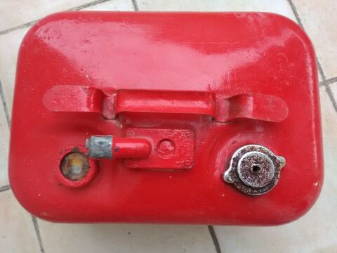 R�servoir  ESSENCE   5 Cavaillon (84)