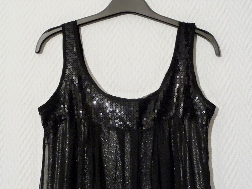 Robe en Soie Noir avec Doublure Argent&eacute;e- Le Banc Vêtements