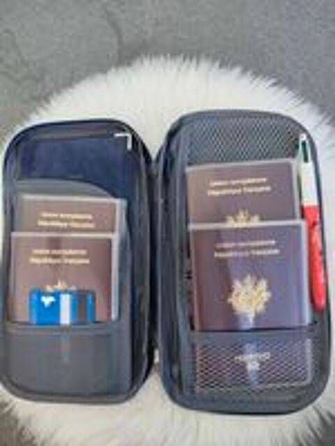   pochette voyage pour rangement passeport, billet, argent 