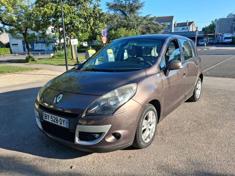 Renault Sc&eacute;nic III Scenic III dCi 95 FAP eco2 Expression Euro 5 2011 2011 occasion Nantes 44000