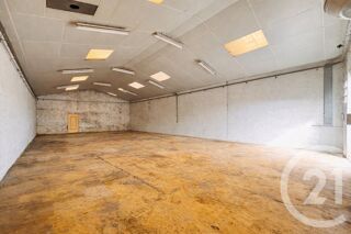  Maison � vendre 3 pi�ces 225 m�